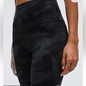 Black Camouflage- lululemon align high rise pant 25”